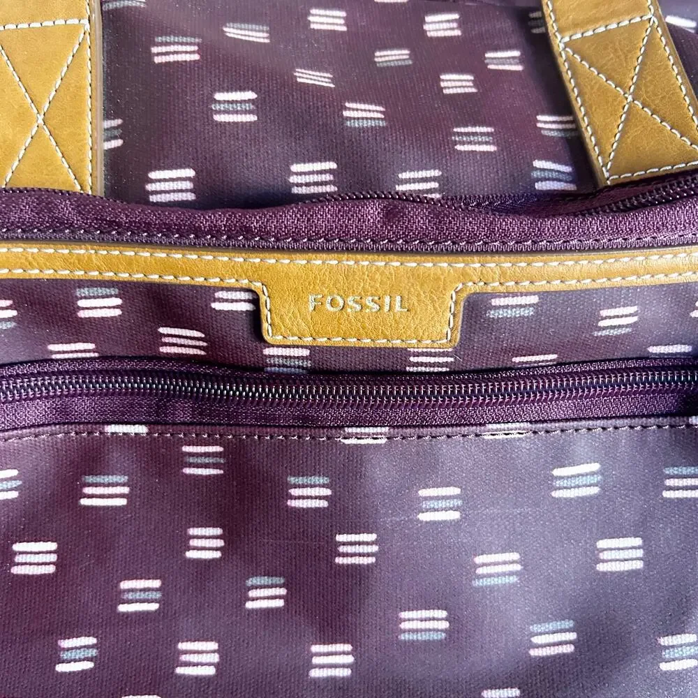 Fossil Eliza Purple Duffel Luggage Bag Maroon w/ Leather Straps & Accents EUC